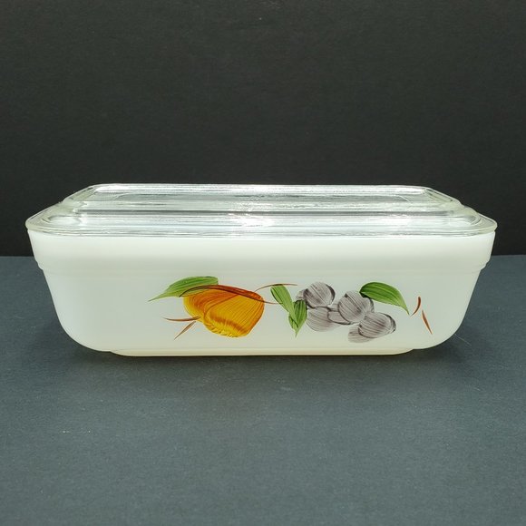 Fire King Gay Fad Refrigerator Dish with Lid Anchor Hocking Rectangular Fridgie - Picture 1 of 9